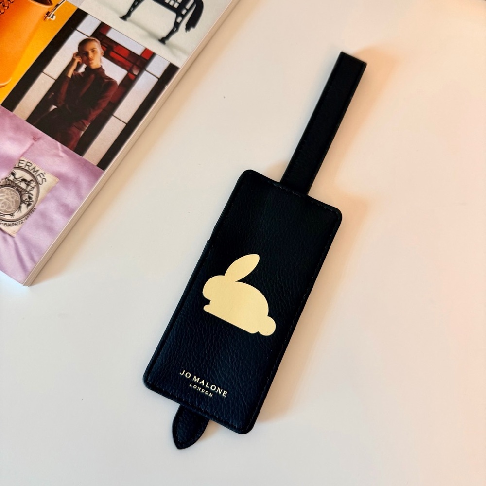 Jo Malone Bunny Leather Luggage Tag